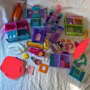 Fashion Polly pocket playset parts bundle lot
2000s y2k girl toys replacements